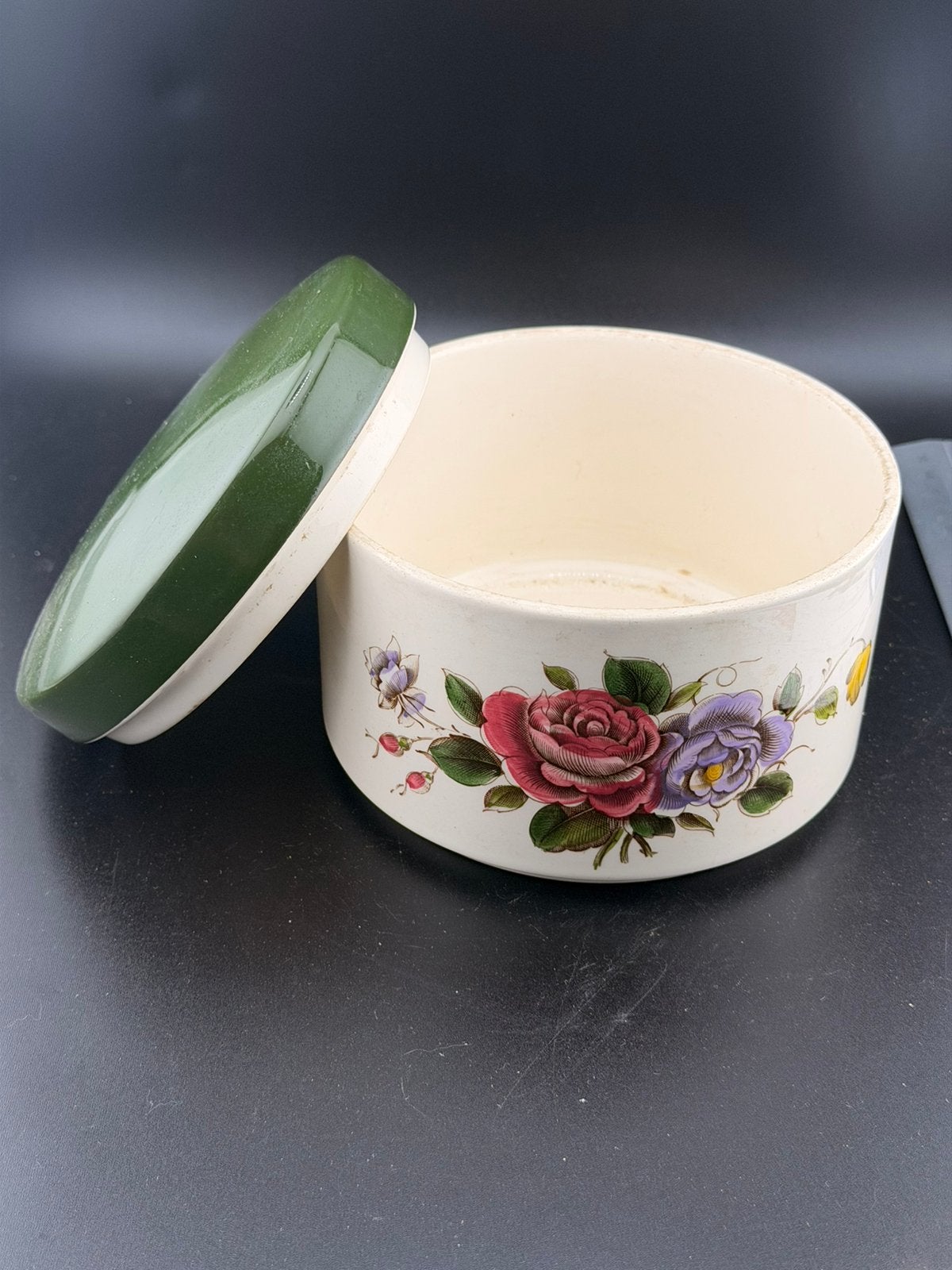 Boîte Villeroy & Boch Silvia Mettlach vintage, Enlèvement, Comme neuf, Villeroy & Boch, Vintage