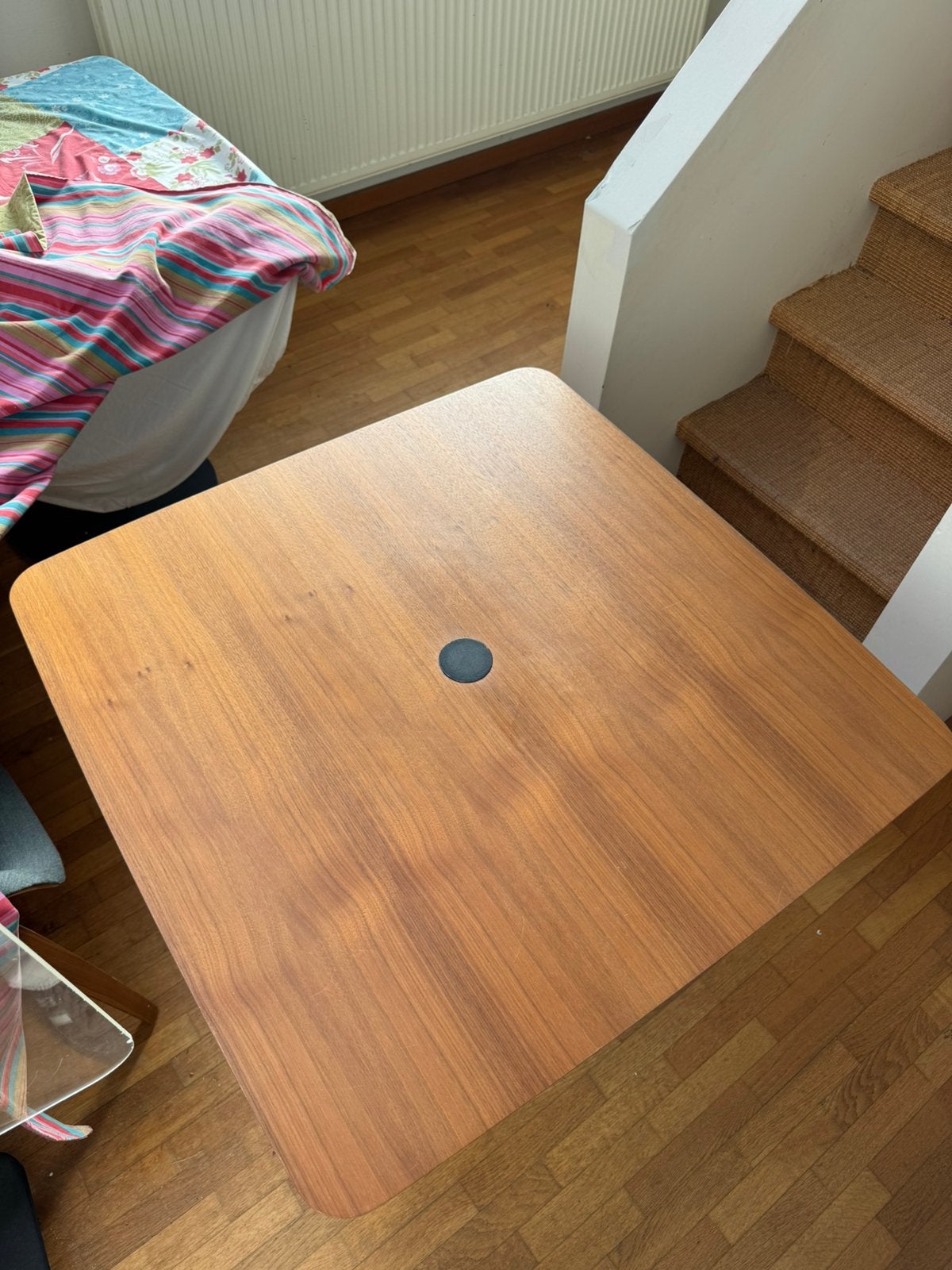Design tafels – 80 x 80 cm – Notelaar – Zeer goede staat, Ophalen, Zo goed als nieuw