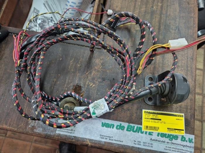 Trekhaak kabelset van een Volkswagen Golf, Gebruikt, -, Volkswagen, -
