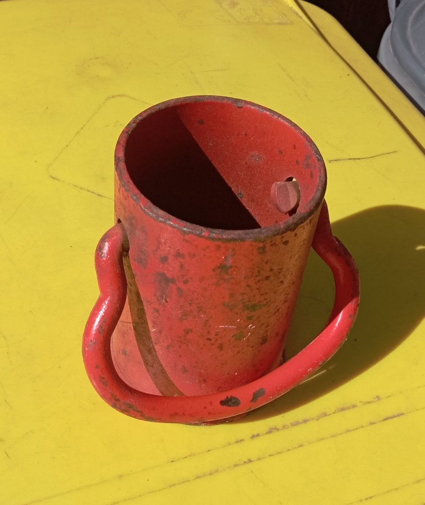 Bouchon à visser avec poignée pour bouteille de gaz, Enlèvement, Utilisé