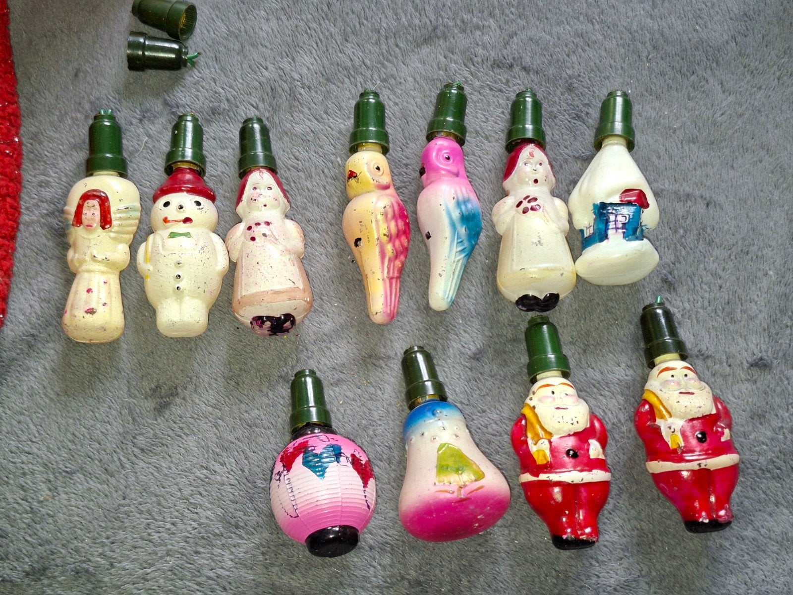 Lot de 11 ampoules vintage en verre laiteux, Antiquités & Art, Enlèvement ou Envoi