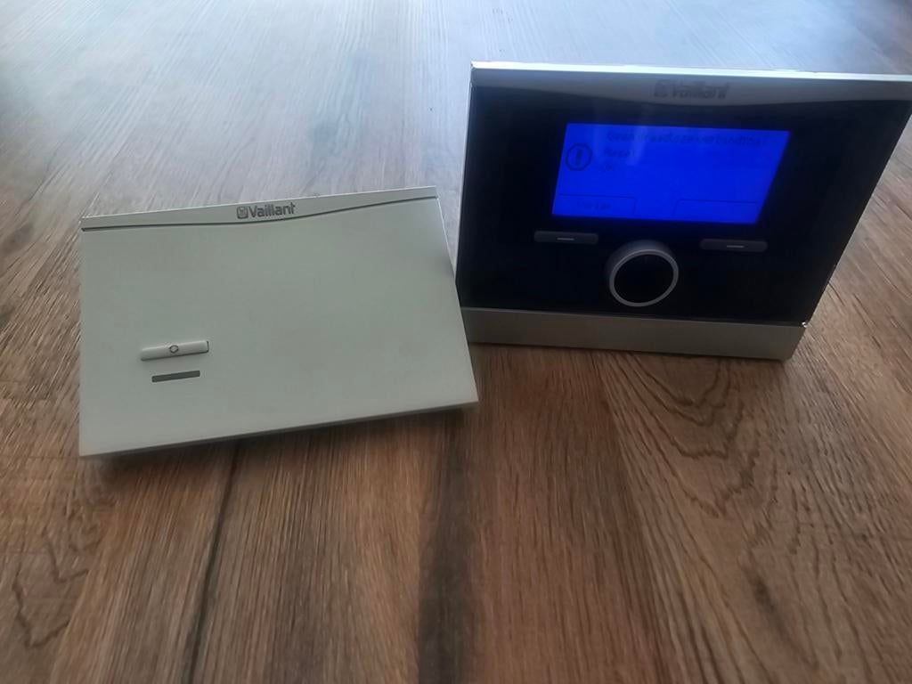 Vaillant calorMATIC 370f draadloze thermostaat + ontvanger, Doe-het-zelf en Bouw, Ophalen of Verzenden