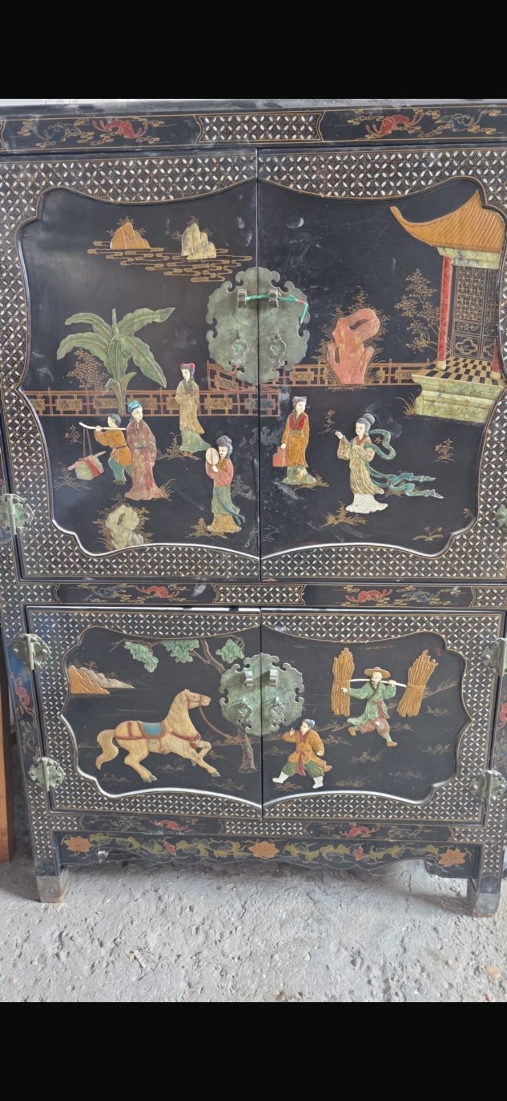 Armoire asiatique, Enlèvement, Comme neuf