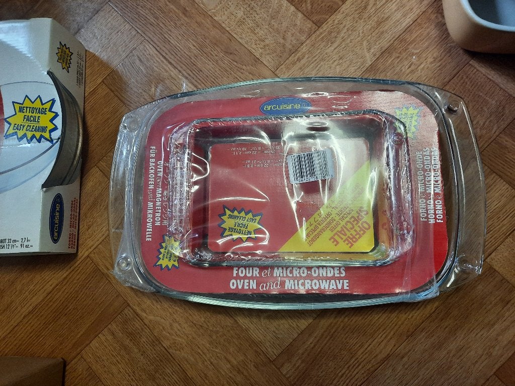 nieuw mooi set 2 bakvormen voor de oven+microgolf Arcuisine, Enlèvement ou Envoi, Neuf