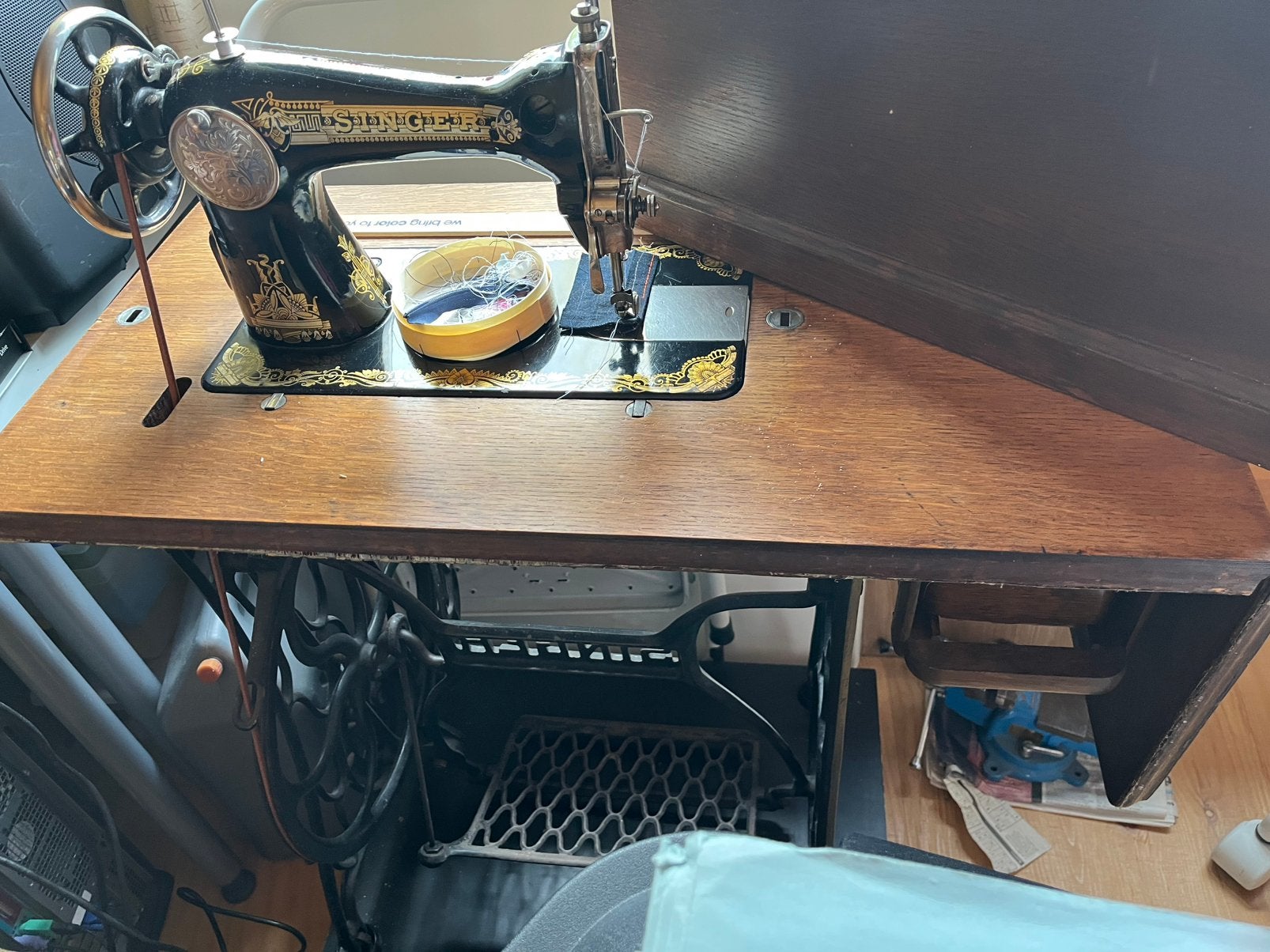 Singer naaimachines, Ophalen