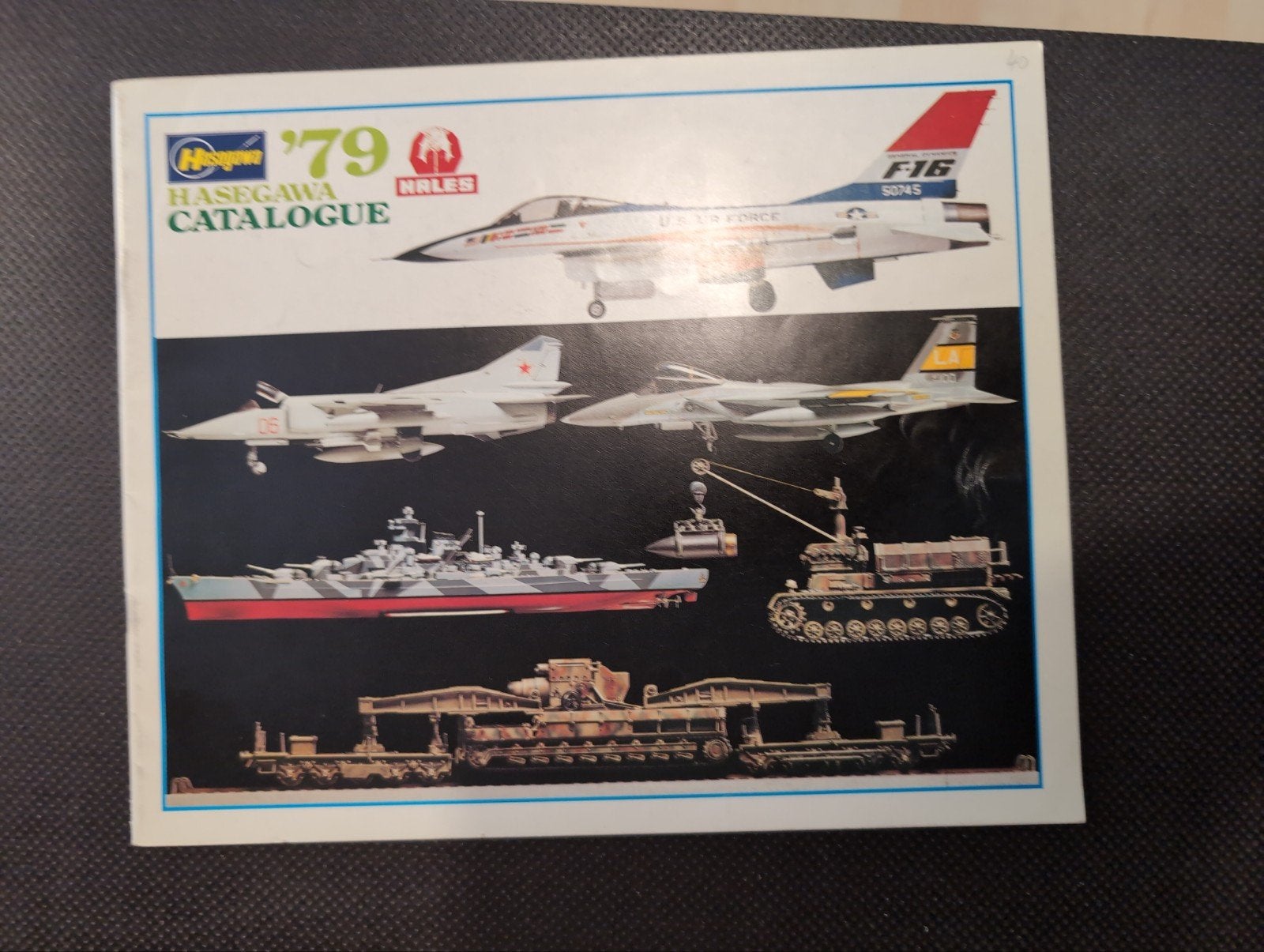 Catalogues maquettes Hasegawa, Enlèvement ou Envoi, Utilisé