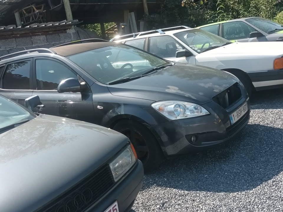 Kia C’eed 1.6 CRDi Diesel (2008) - Zo Meenemen, Autos, Kia, Argent ou Gris, Achat, Attache-remorque, Boîte manuelle