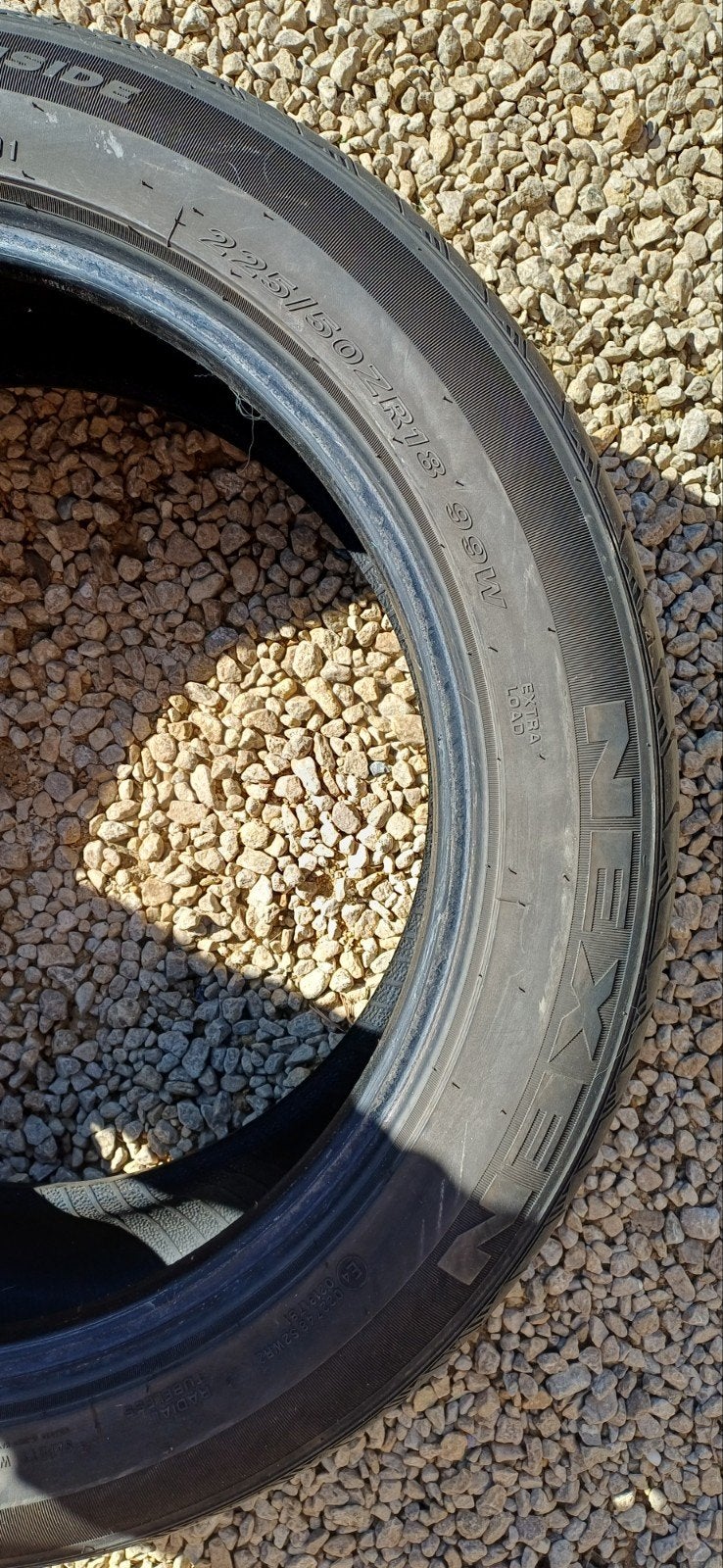 2 pneus été Nexen 225/50 R18, Auto-onderdelen, Banden en Velgen, Ophalen, Zomerbanden, Band(en)