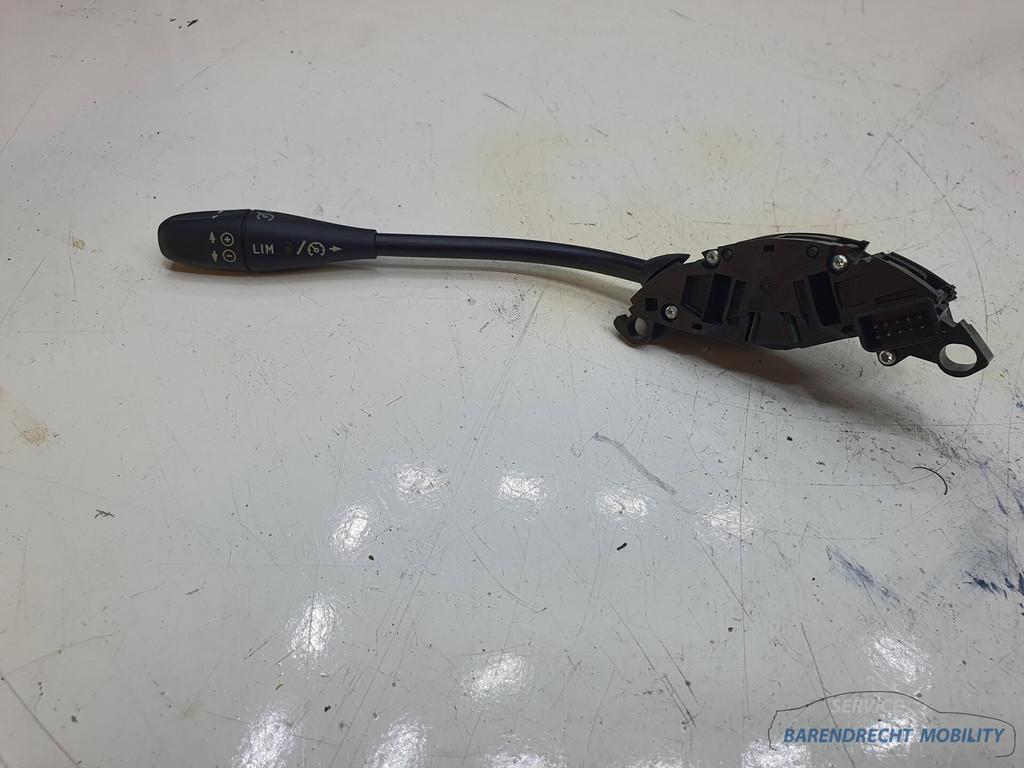 Mercedes CLK W209 C209 C-Klasse W203 S203 cruise control bed, Auto-onderdelen, Gebruikt, Mercedes-Benz AG, Mercedes-Benz, Mercedesstrasse 120
70372  Stuttgart, DE