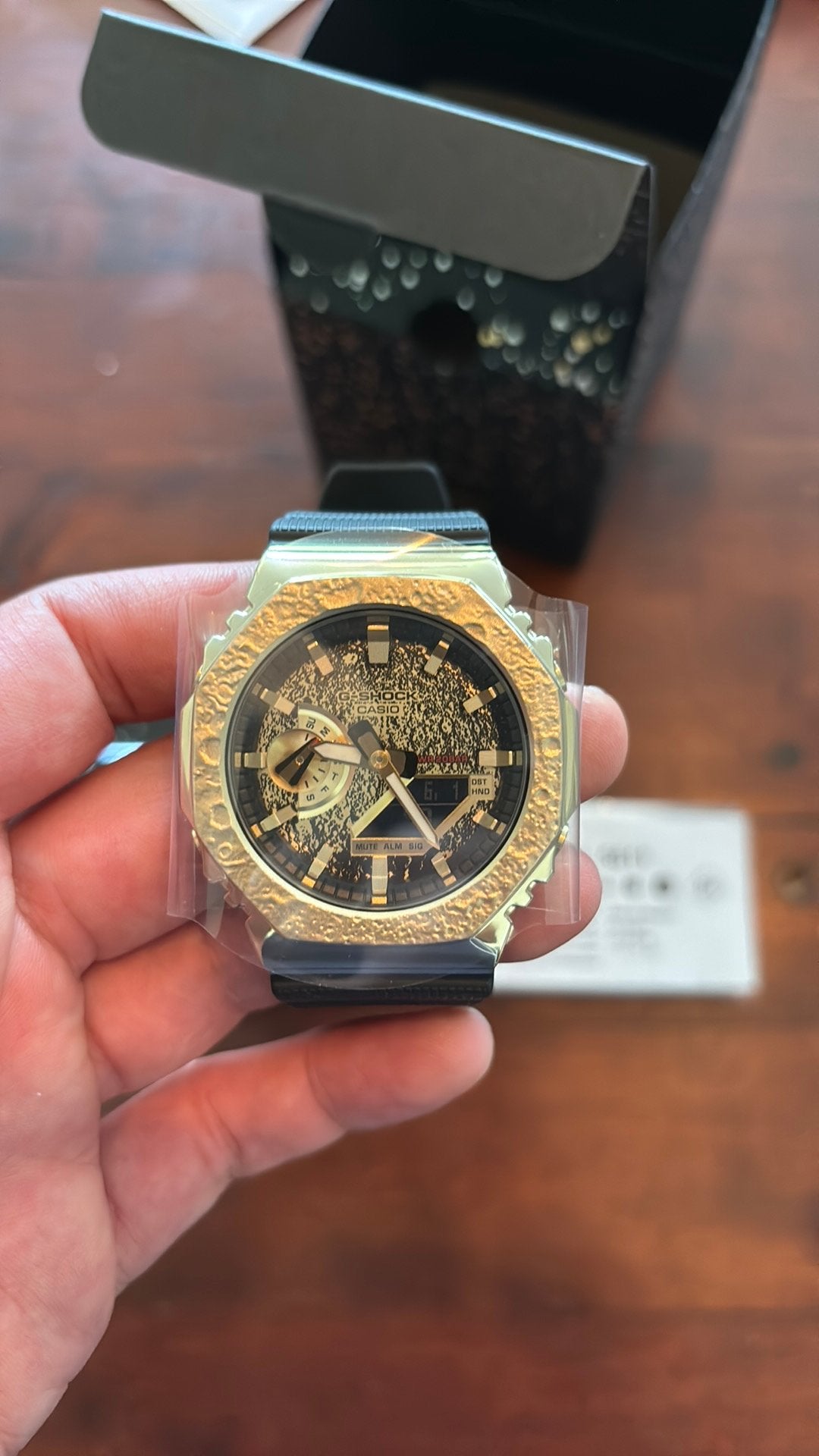 G shock gm 2100 mg 1aer, Enlèvement, Comme neuf