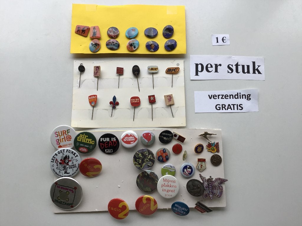 50 tal pins, speldjes & buttons aan 1 € per stuk, Verzamelen, Ophalen of Verzenden, Zo goed als nieuw