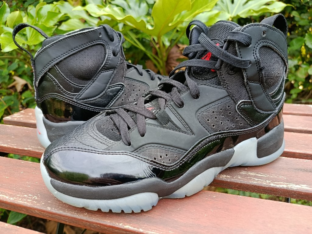 Nike Jordan Jumpman Two Grijs 38,5, Ophalen of Verzenden, Gebruikt, Schoenen