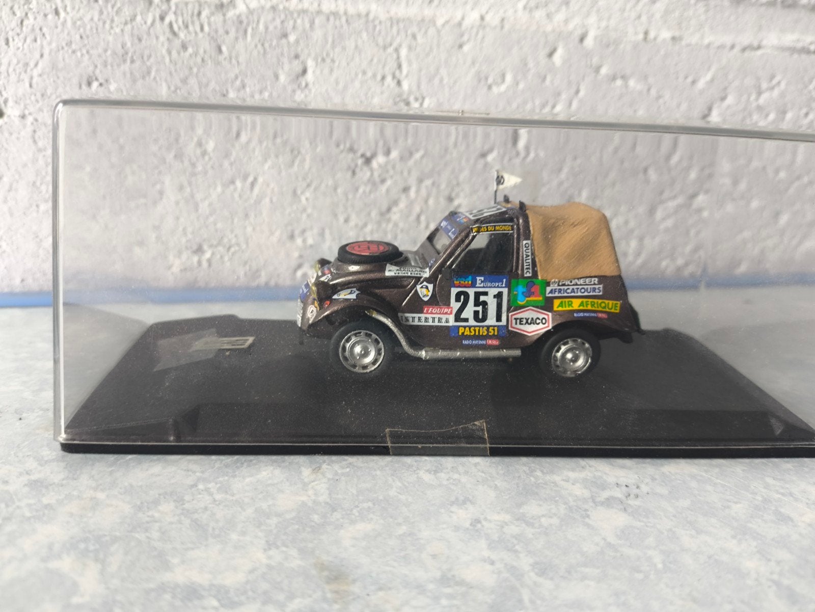 2cv Paris-Dakar, Enlèvement ou Envoi, Comme neuf, Voiture