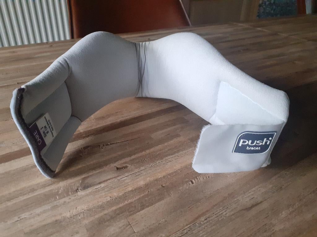 Push Care Nekbrace H8 27-36cm T1, Diversen, Ophalen of Verzenden, Zo goed als nieuw