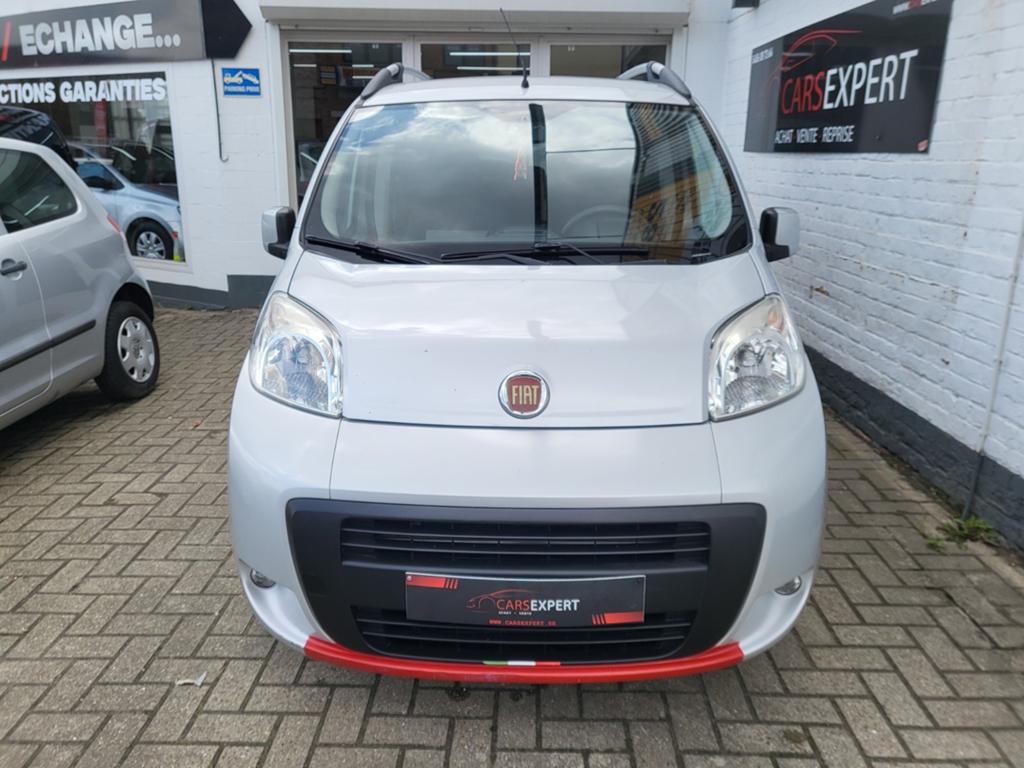 Fiat QUBO 1.3 multi jet 12 Mois de GARANTIE, Auto's, Fiat, Monovolume, Bedrijf, Zilver of Grijs, Te koop