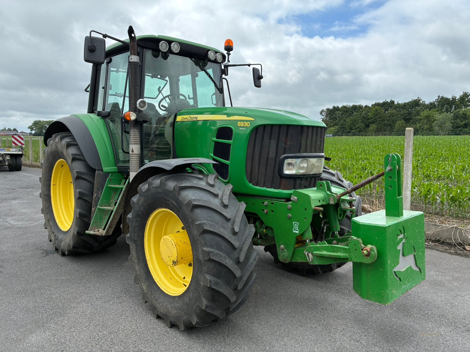 John Deere 6930, Articles professionnels, Agriculture | Aliments pour bétail, Enlèvement