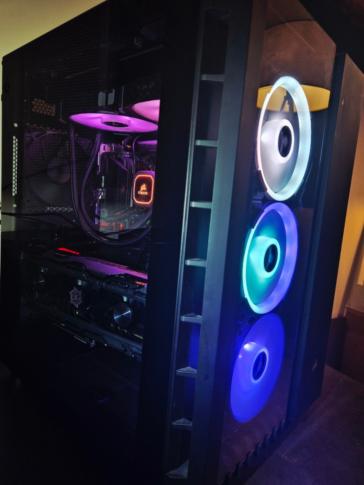 Corsair Gaming PC - Intel 7 - GTX 1060- 16GB - RGB, Computers en Software, Desktop Pc's, Ophalen, Zo goed als nieuw, Gaming, HDD