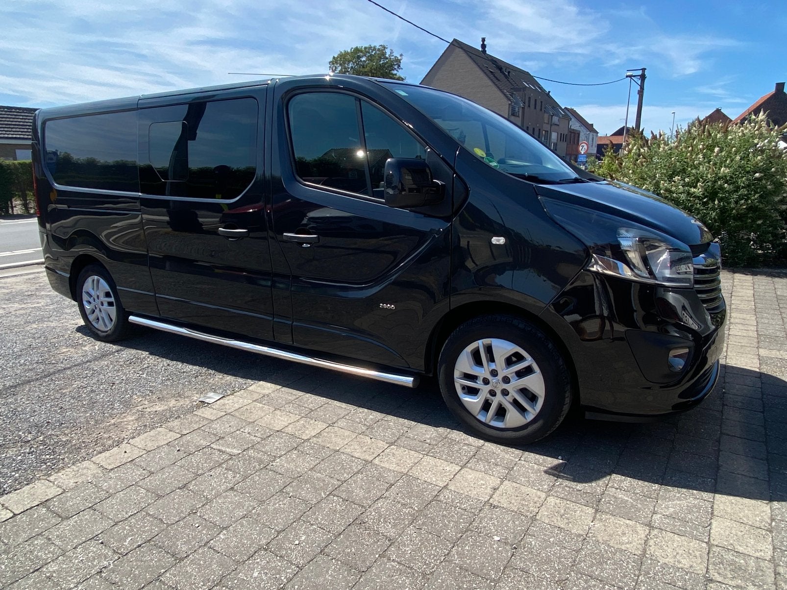 Opel Vivaro long versie 6 zit, Auto's, Bestelwagens en Lichte vracht, Euro 6, Particulier, Te koop, Opel