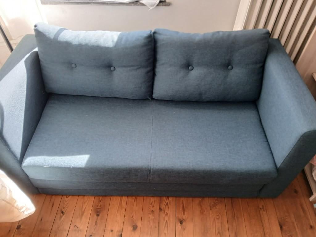 Canapé 2 places convertible, Maison & Meubles, Canapés | Salons, Moins de 75 cm, Moins de 150 cm, Banc droit, Comme neuf