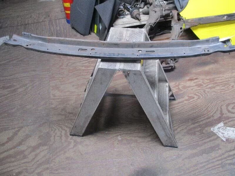 BUMPERBALK VOOR Opel Corsa B (73 / 78 / 79), Autos : Pièces & Accessoires, Bahnhofsplatz 65423 Rüsselsheim am Main, DE, Opel, Opel Automobile GmbH