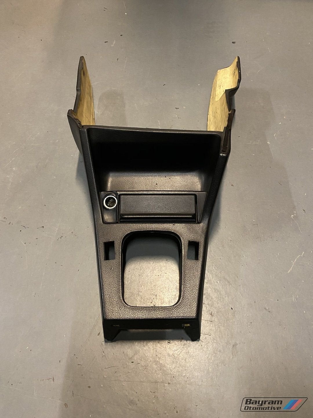 Bmw E30 middenconsole coupe sedan touring Baur 3-serie m3, -, -, -