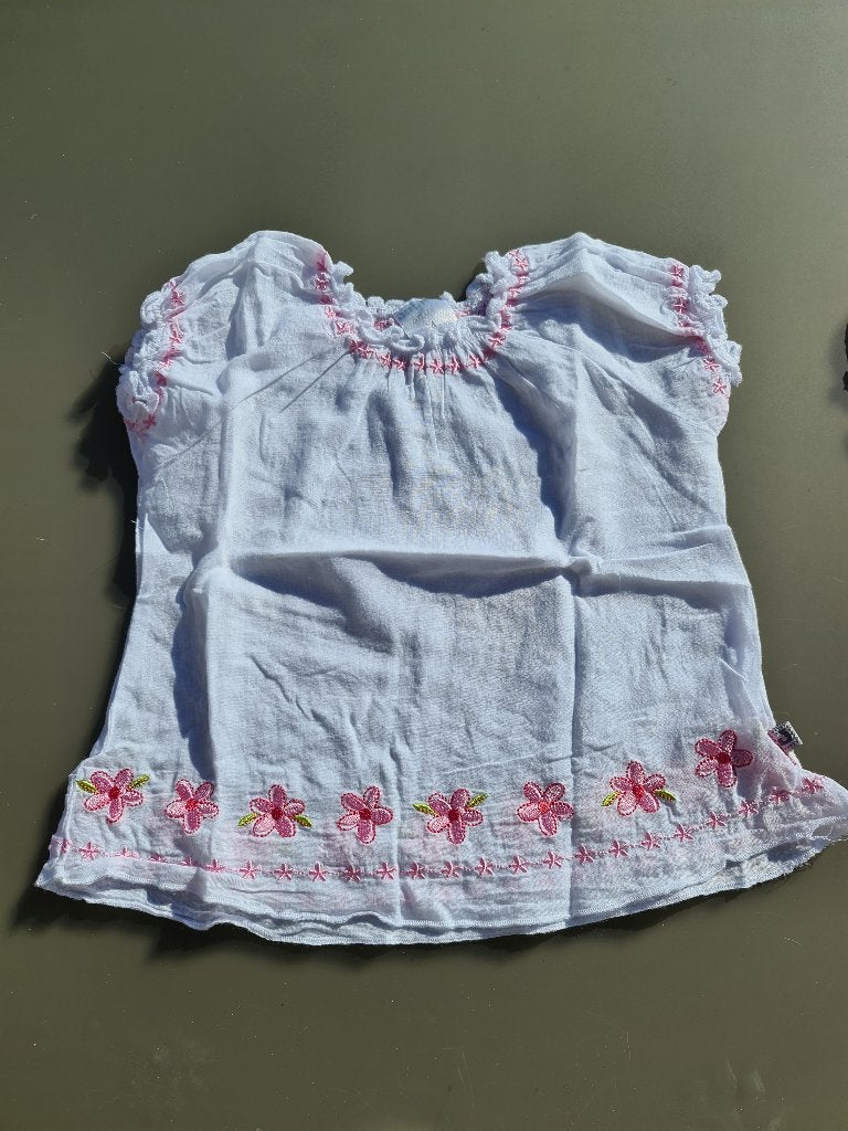 witte t-shirt, longsleef met roze bloemen, 74, Enfants & Bébés, Vêtements de bébé | Taille 74, Enlèvement, Comme neuf