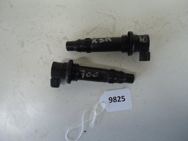 XSR700 2016 - 2017 Yamaha Bobijn bougiekop D1-11926, Motoren