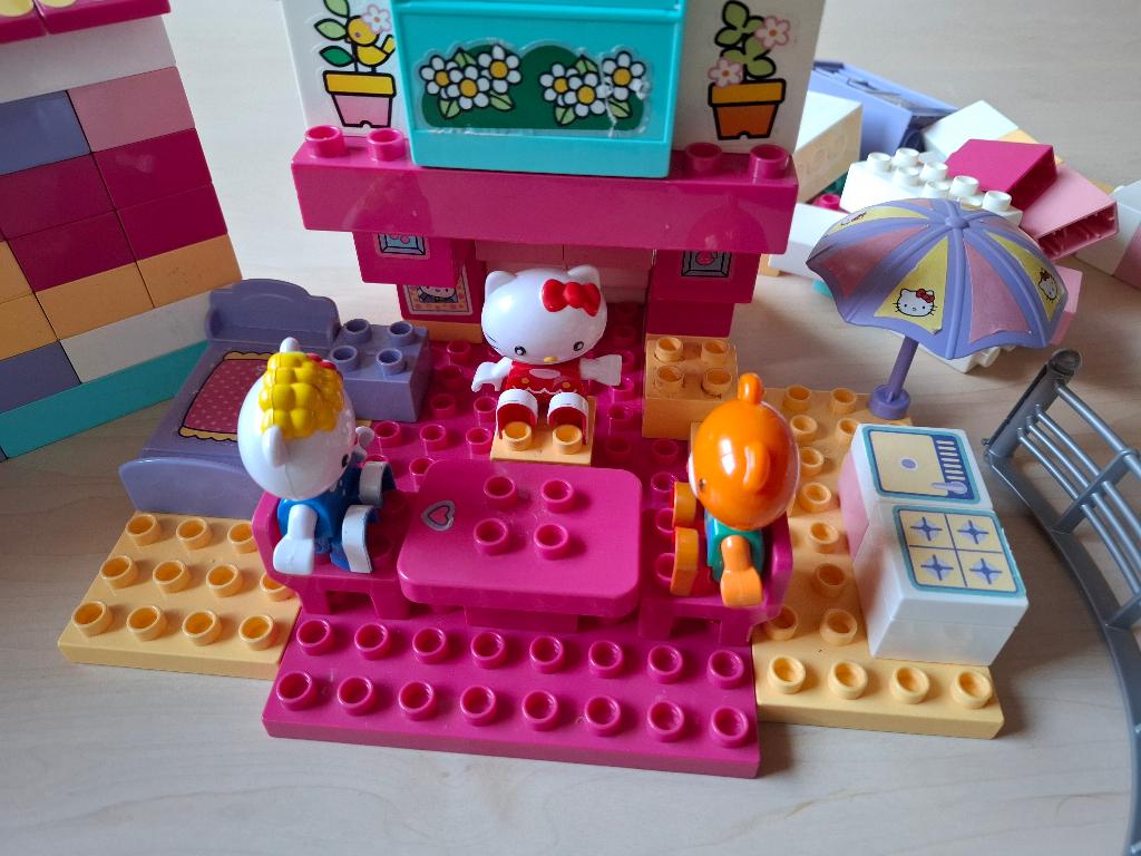 Hello Kitty bouwset, Kinderen en Baby's, Ophalen of Verzenden, Zo goed als nieuw, Overige merken