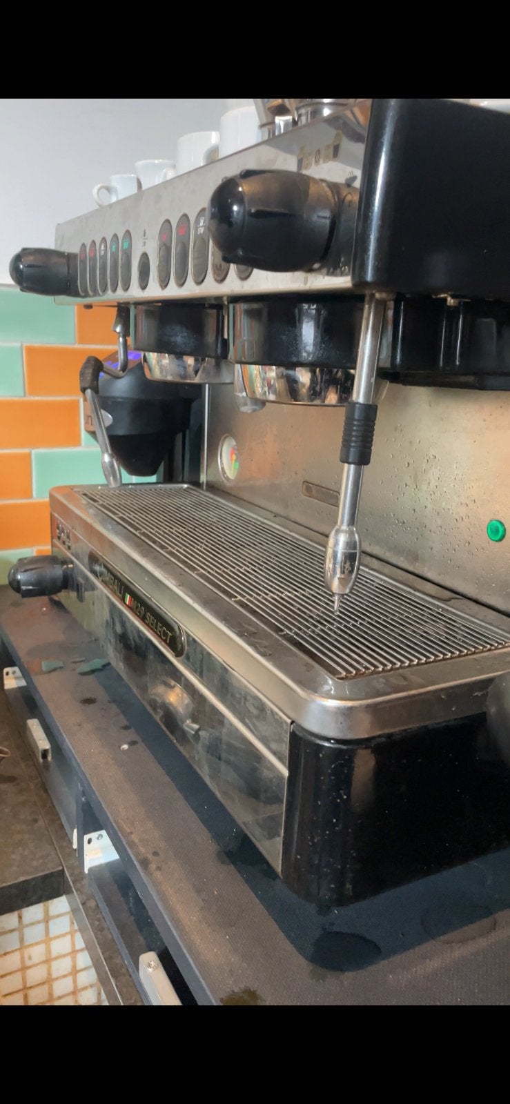 Cimbali M29 Select koffiezetapparaat, Ophalen
