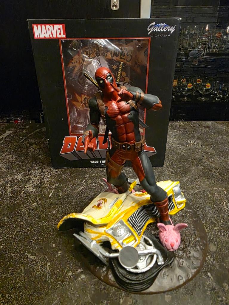 Statue Marvel Deadpool, Enlèvement ou Envoi