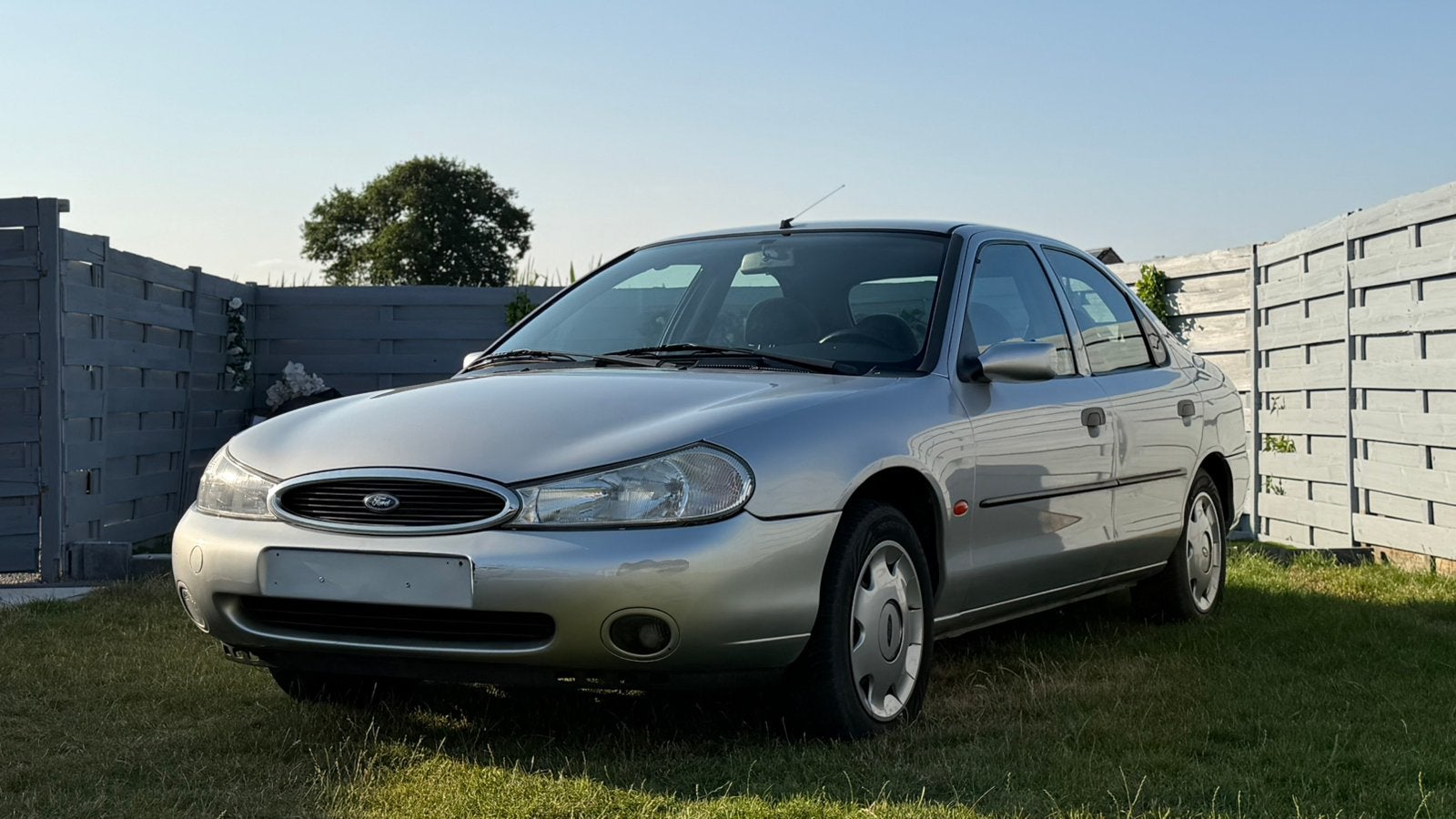 Ford mondeo benzine 1997., Mondeo, Particulier, Euro 4, Handgeschakeld
