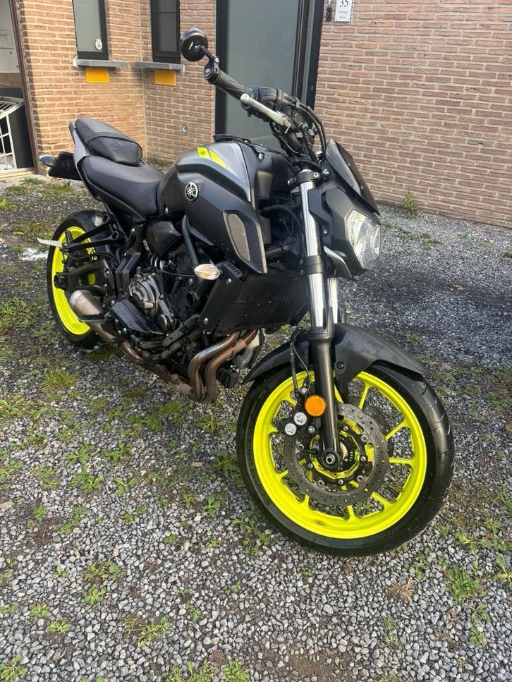 Yamaha MT07 2018, 2 cilinders, Particulier, 689 cc, 12 t/m 35 kW