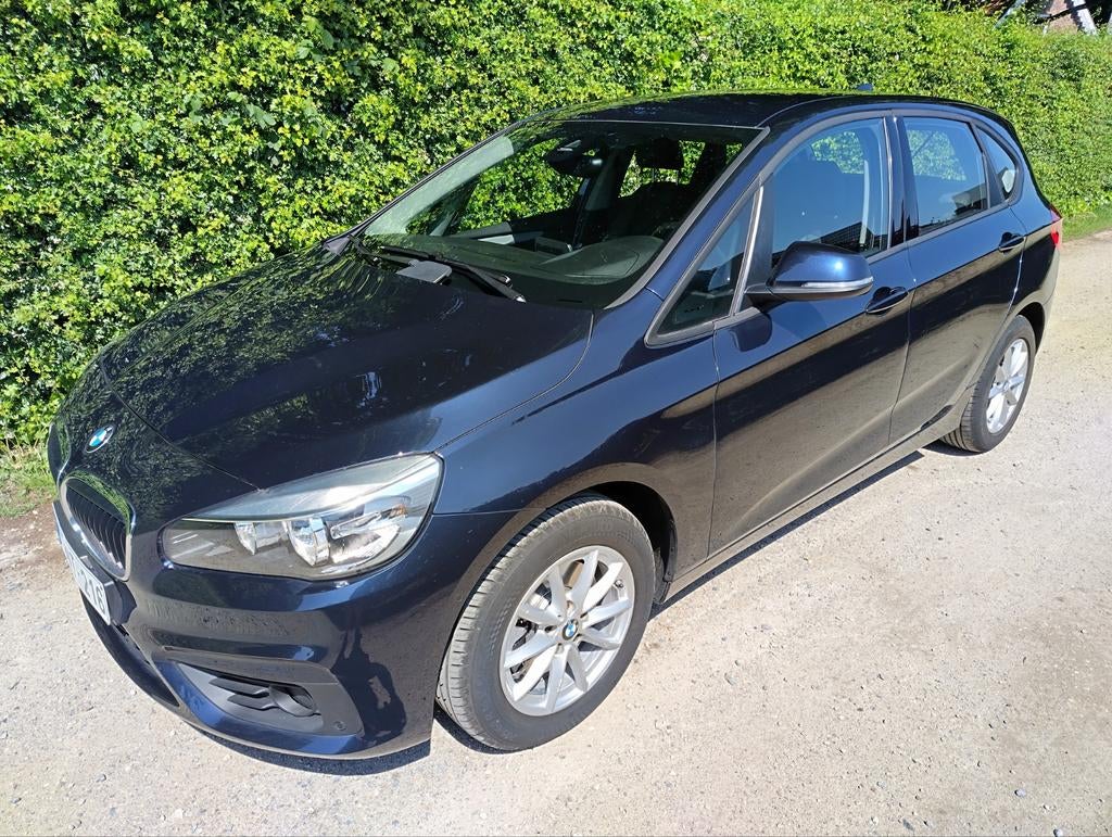 BMW 218i Active Tourer auto.27900 km, Auto's, BMW, Testrit aan huis, 1498 cc, Blauw, 5 deurs