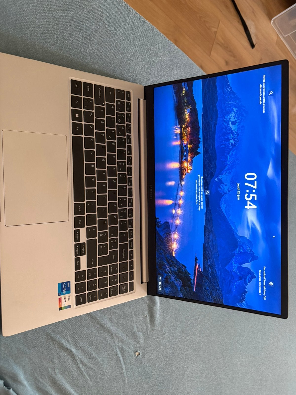 Samsung galaxy book 4, Computers en Software, Windows Laptops, Zo goed als nieuw, 16 inch, SSD, 16 GB, Azerty, Ophalen of Verzenden