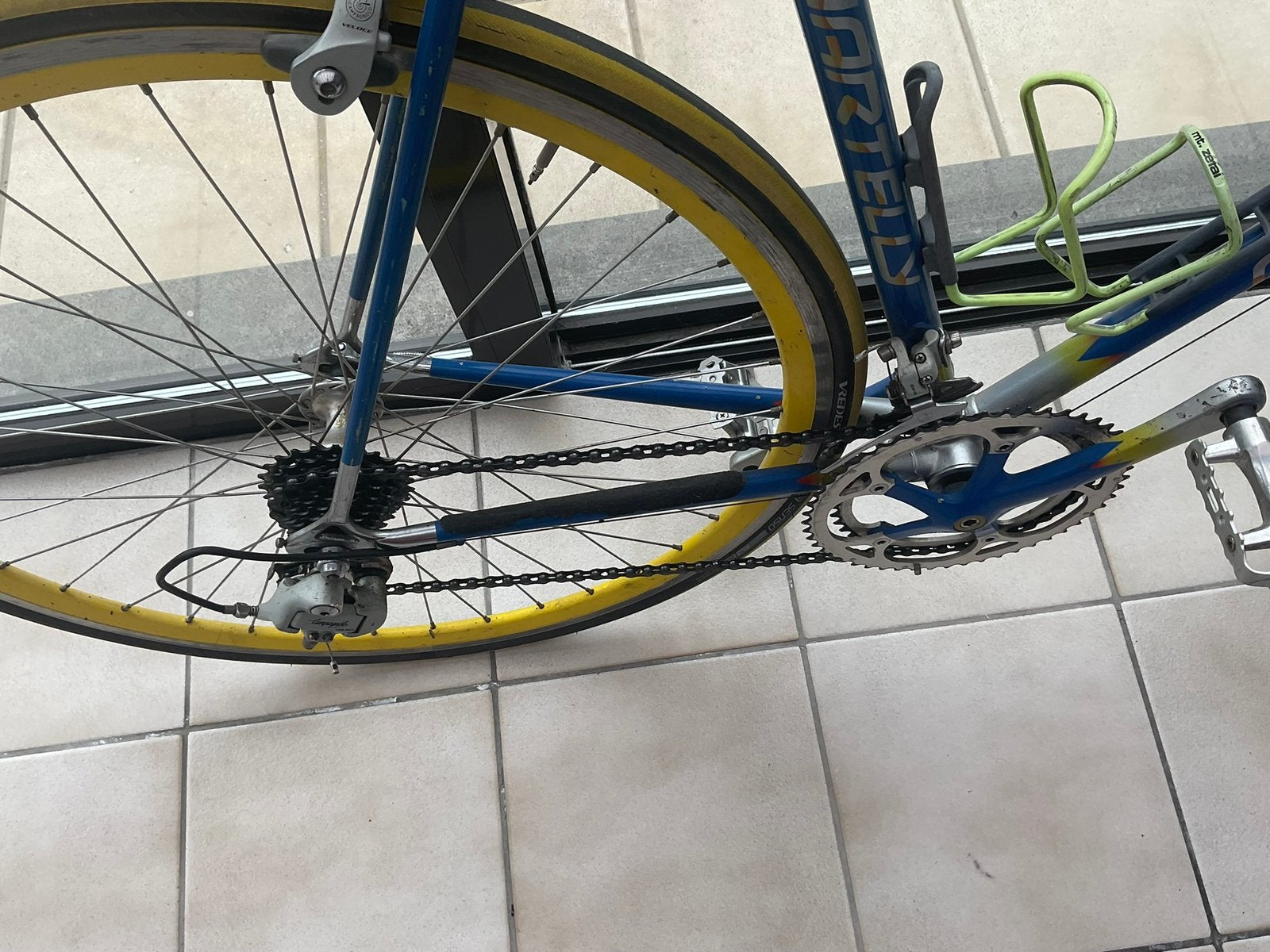 Koersfiets om mee te genieten, Enlèvement, Utilisé