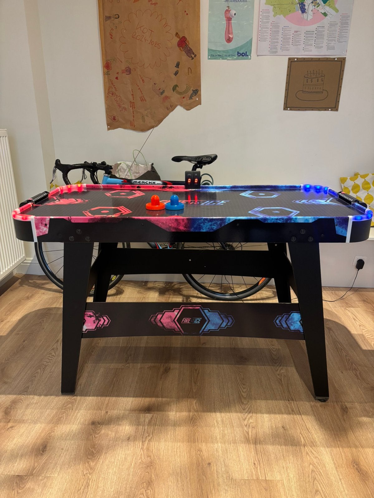 Airhockey tafel, Enlèvement, Comme neuf