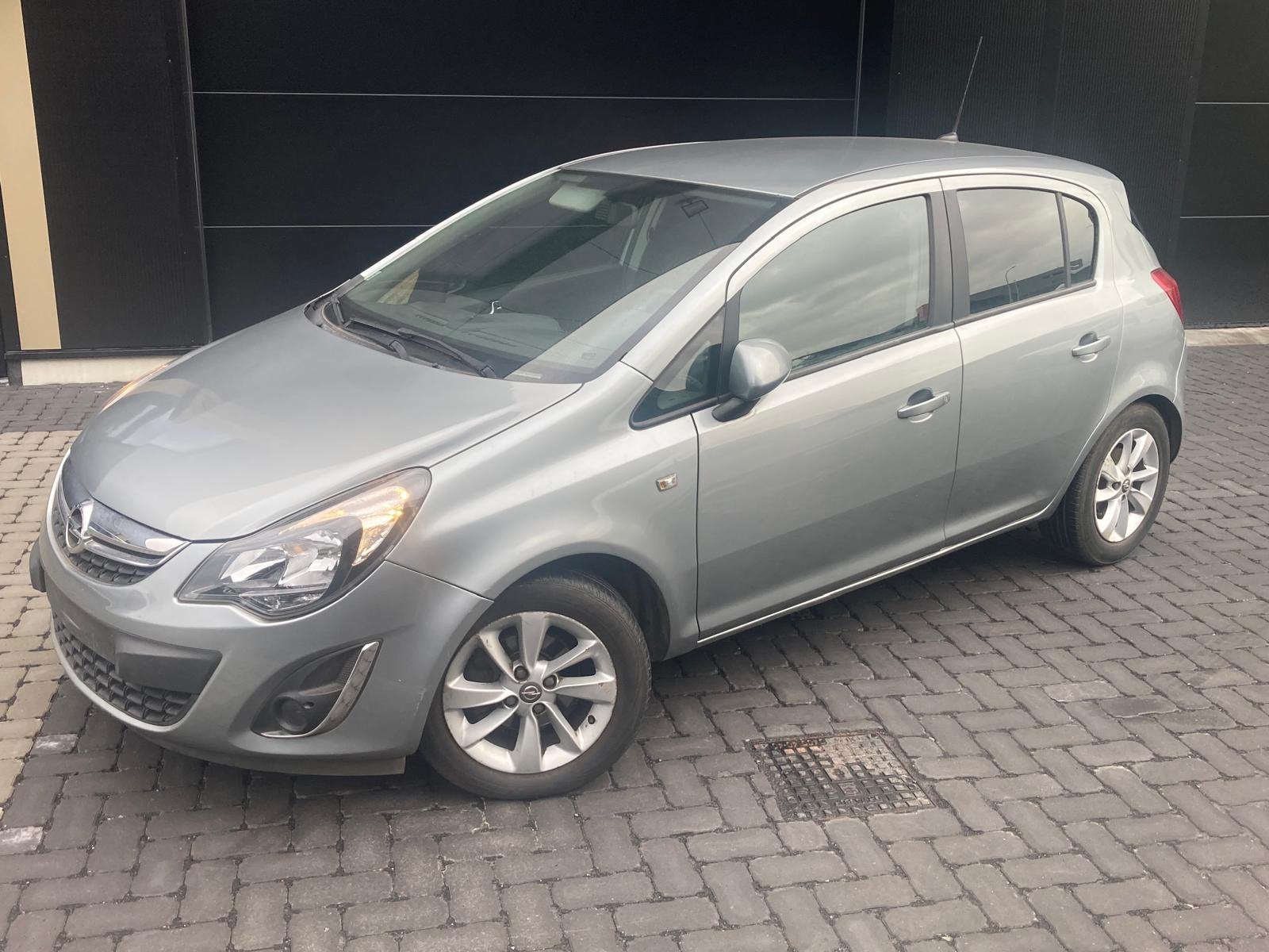 Opel Corsa 2014 Essence 75 000km Car-pass Carnet Clim Gps, Achat, Entreprise, Boîte manuelle, 5 portes