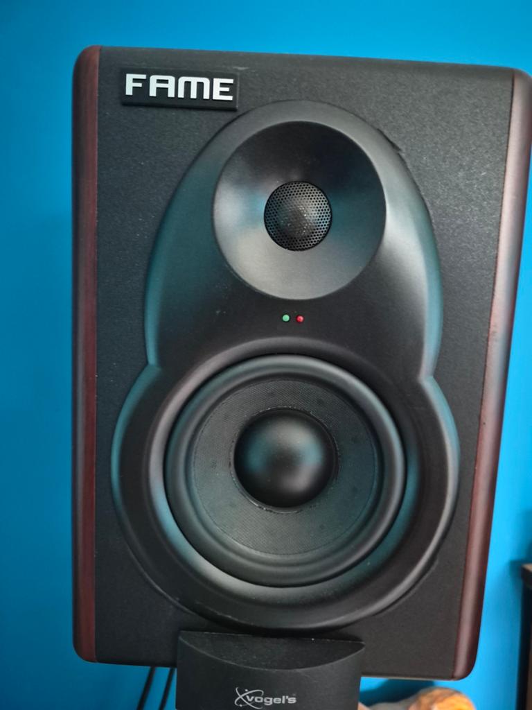 2 Active 5" Full Range Studio Monitor Speaker M5B, Audio, Tv en Foto, Luidsprekerboxen, Ophalen
