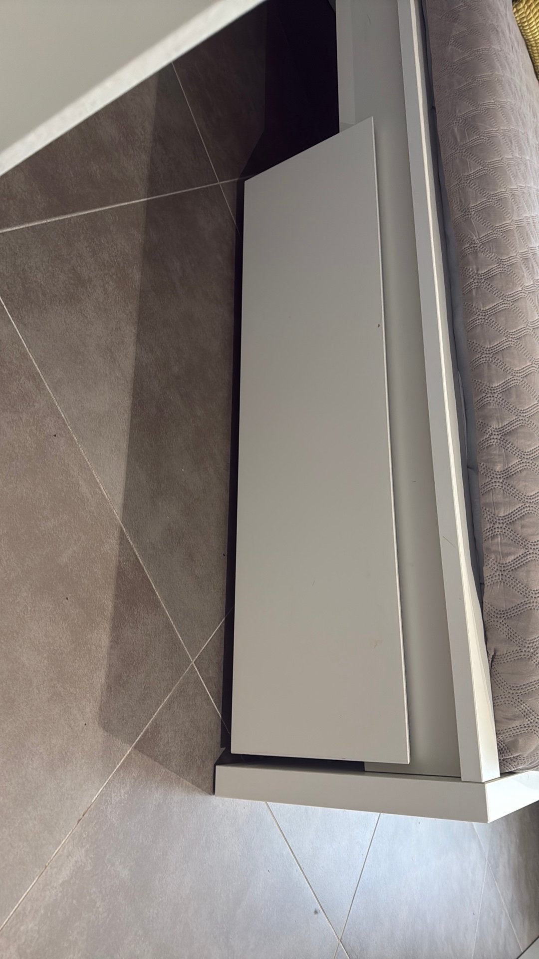 Tiroir de sous-lit Ikea Malm blanc 20€, Enlèvement