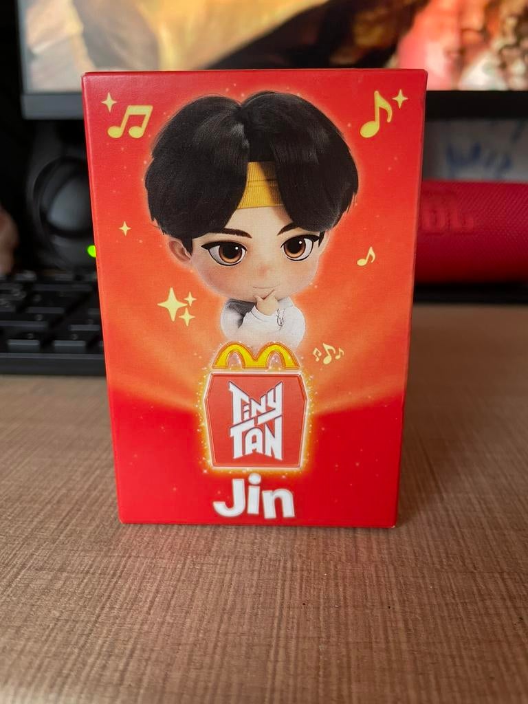 Jin figurine, Verzamelen, Ophalen of Verzenden, Zo goed als nieuw