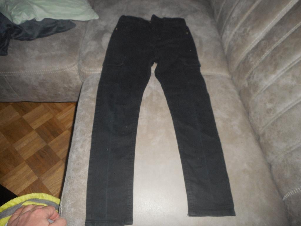 jeans h&m maat 146, Pantalon, Enlèvement ou Envoi, H&M, Comme neuf