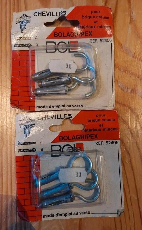 Bolagripex metalen hollewandpluggen 6 stuks, Antiek en Kunst, Antiek | Gereedschap en Instrumenten, Ophalen