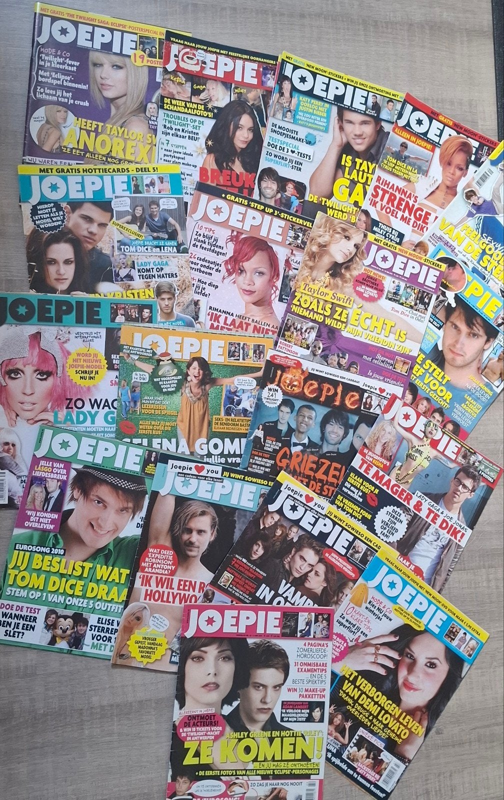 19 joepies tijdschriften 2010, Boeken, Tijdschriften en Kranten, Ophalen of Verzenden