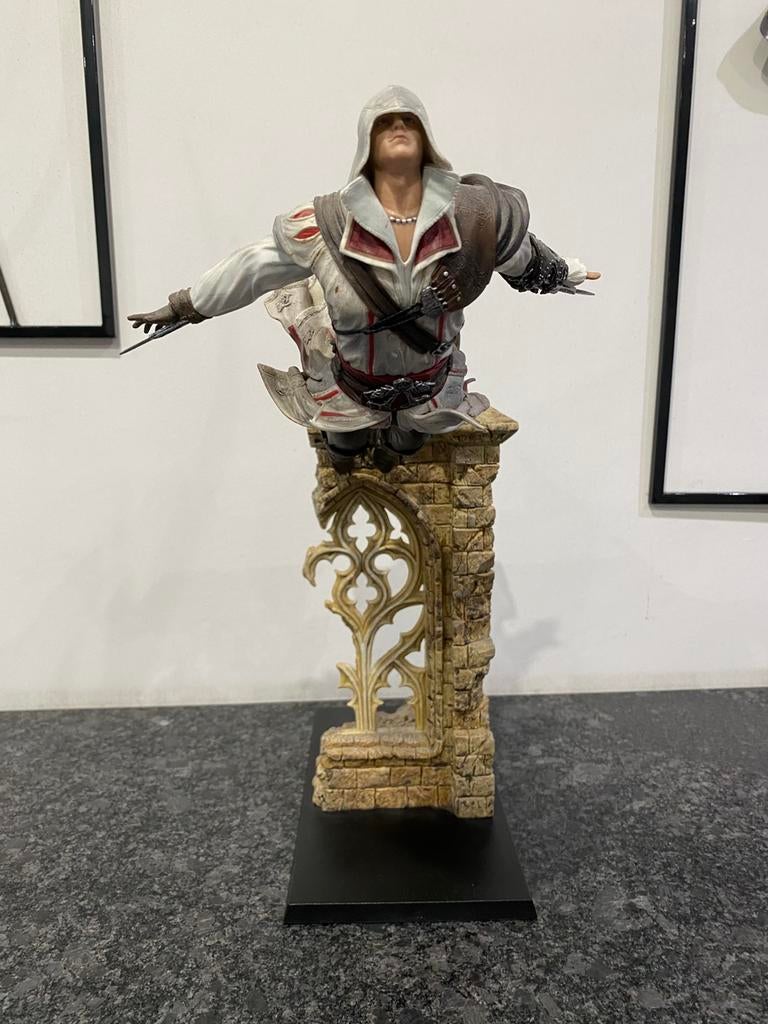 Statue Assassin’s Creed "Leap of Faith", Verzamelen, Beelden en Beeldjes, Ophalen, Zo goed als nieuw