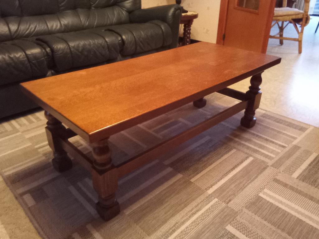 Eiken salontafel, Huis en Inrichting, Tafels | Salontafels, Ophalen, Minder dan 50 cm, Gebruikt, 100 tot 150 cm
