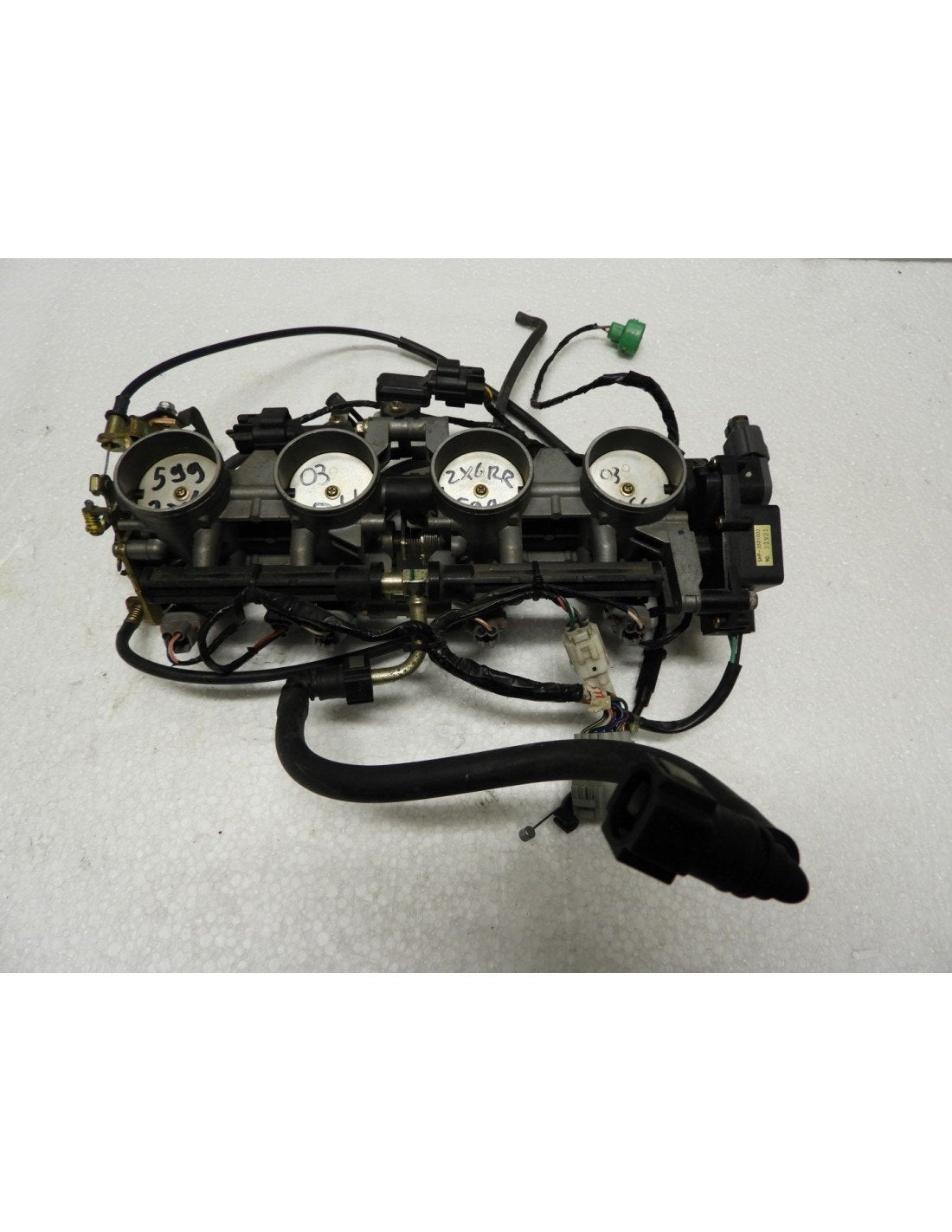 ZX6R 2003 - 2004 Kawasaki Injectorbody D1-43478
