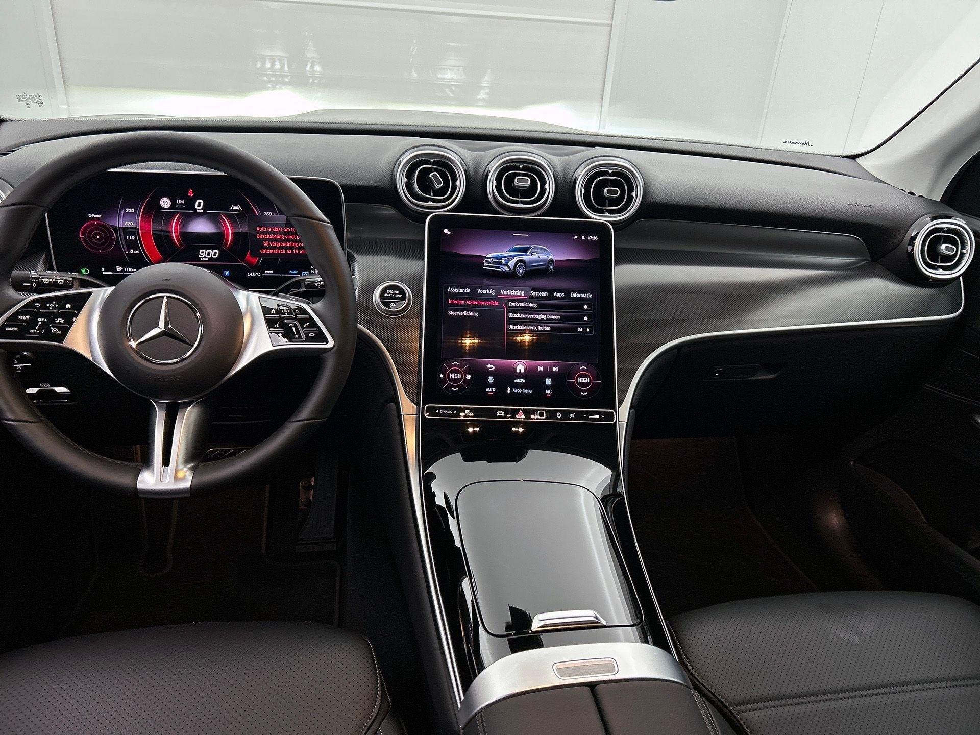 Mercedes-Benz GLC-Klasse 200 4MATIC SUV Luxury Line Dodehoek, Autos, Mercedes-Benz, 164 g/km, Entretenue par le concessionnaire