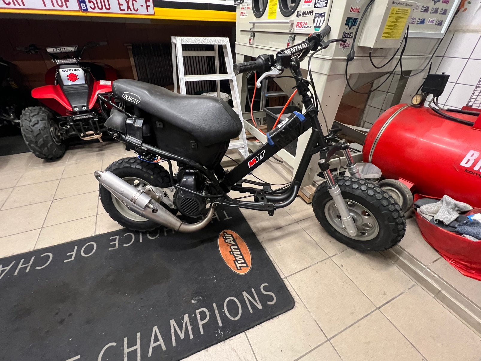 Mbk next - stunter of boscrosser - 70cc malossi, Vélos & Vélomoteurs, Enlèvement