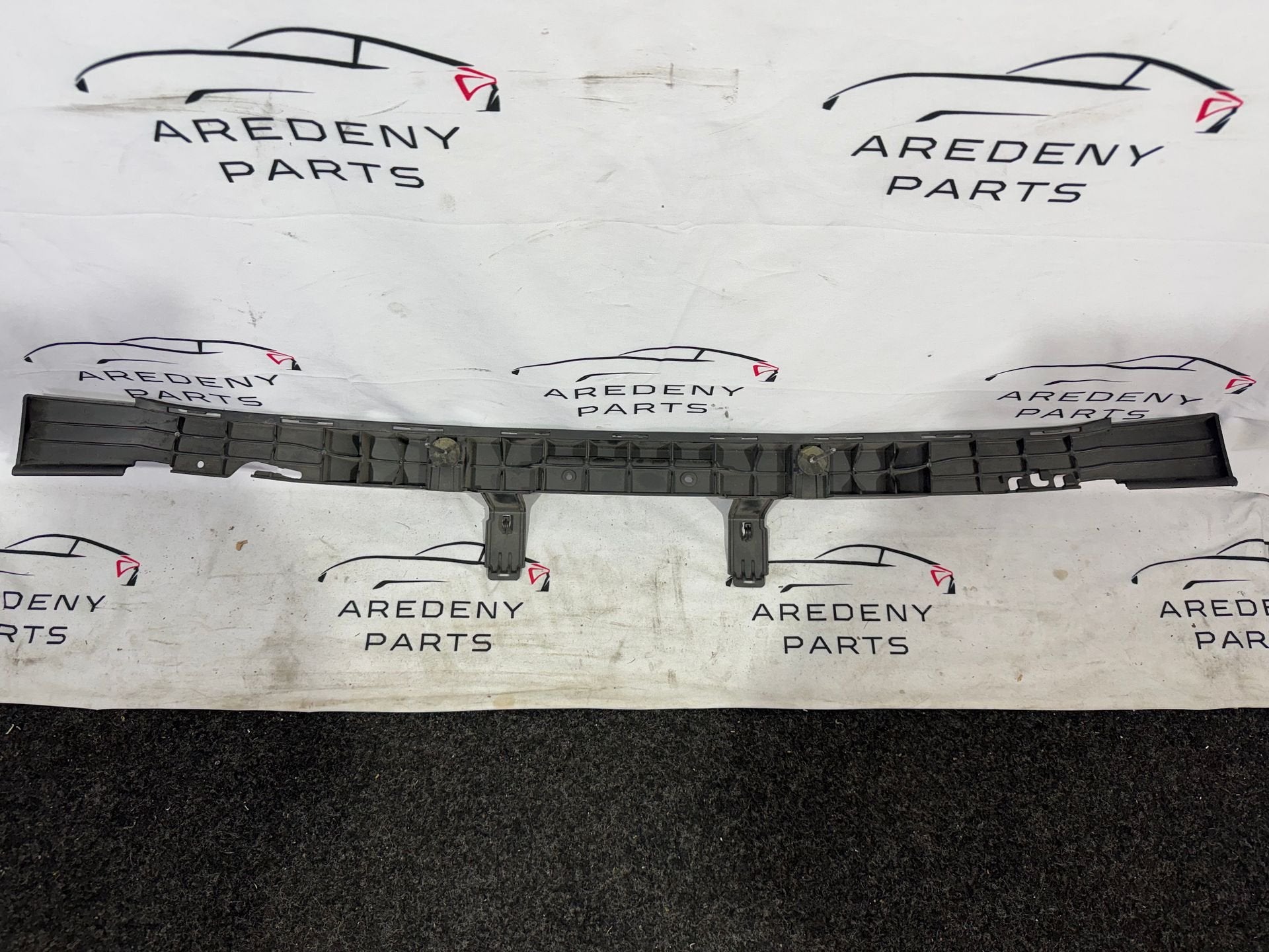 Mercedes E Klasse W212 Bumpergeleider Bumper A2128850565, Autos : Pièces & Accessoires, Utilisé, -, -, Enlèvement ou Envoi