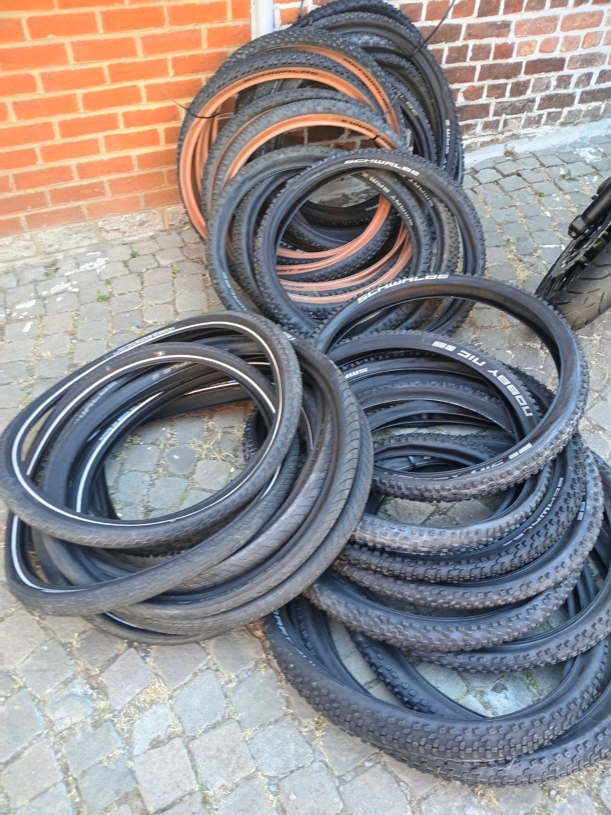 lot de pneus  neuf 28 29 27.5, Vélos & Vélomoteurs, Vélos Pièces, Enlèvement ou Envoi
